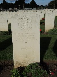 Warloy-Baillon Communal Cemetery Extension - Lloyd, Wynell Hastings